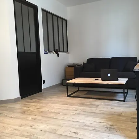 Cosy Flat 50